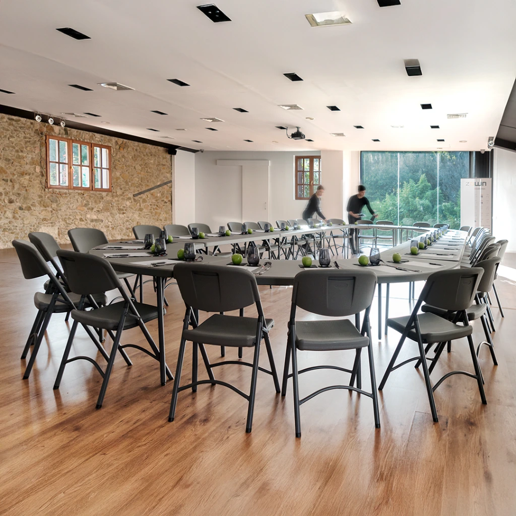 2939 - Table pliante polyéthylène XL180 New Classic Zown 183 × 75 cm - Détails 06 - Café Bar Restaurant Horeca.webp