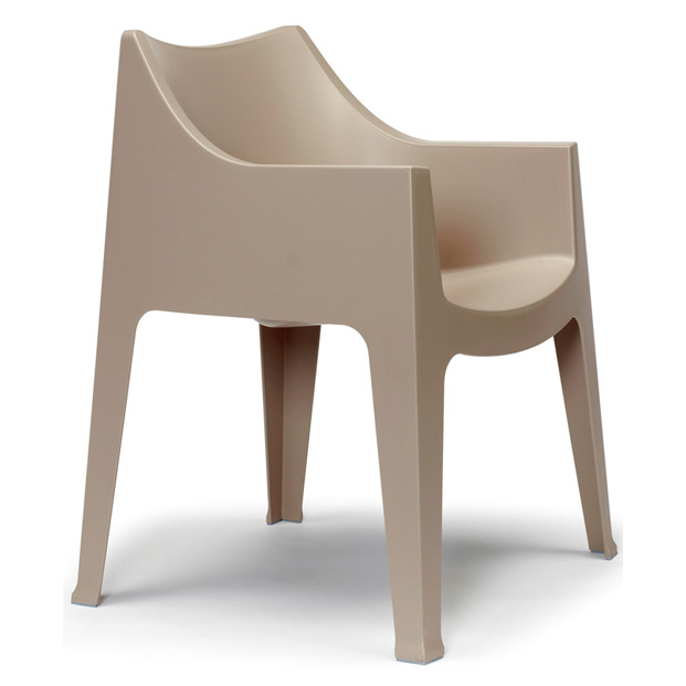 Fauteuil Coccolona Scab Design avec accoudoirs enveloppants empilable – Réf. 1966F
