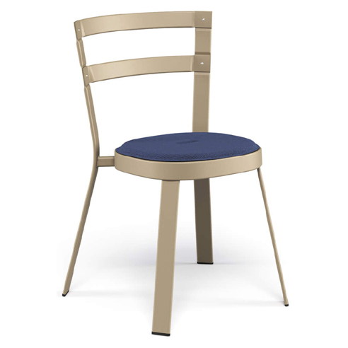 Chaise design Thor EMU acier forgé empilable Horeca – Réf. 1931